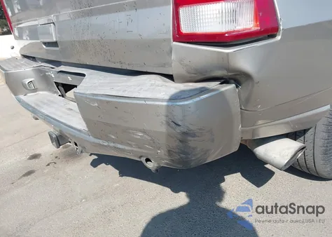 2002 Cadillac Escalade Standard из США, поврежденный, VIN 1GYEC63T82R138951